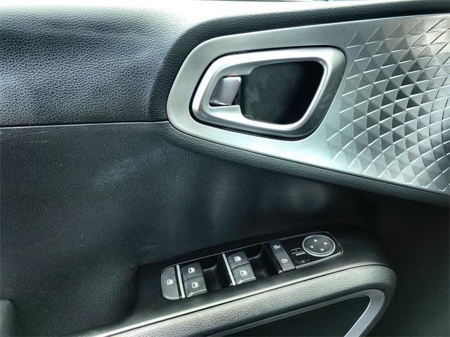 used 2023 Kia Soul car, priced at $19,234