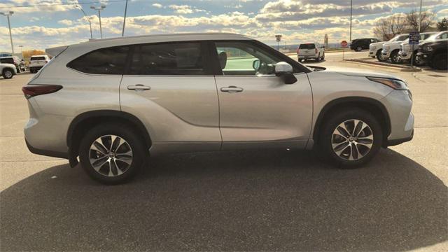 used 2024 Toyota Highlander car, priced at $39,935