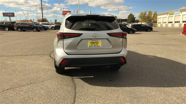 used 2024 Toyota Highlander car, priced at $39,935
