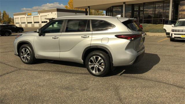 used 2024 Toyota Highlander car, priced at $39,935