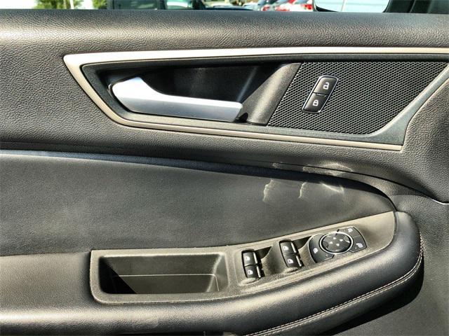 used 2024 Ford Edge car, priced at $28,265