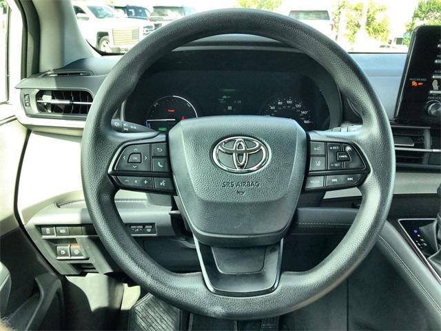used 2024 Toyota Sienna car, priced at $33,967
