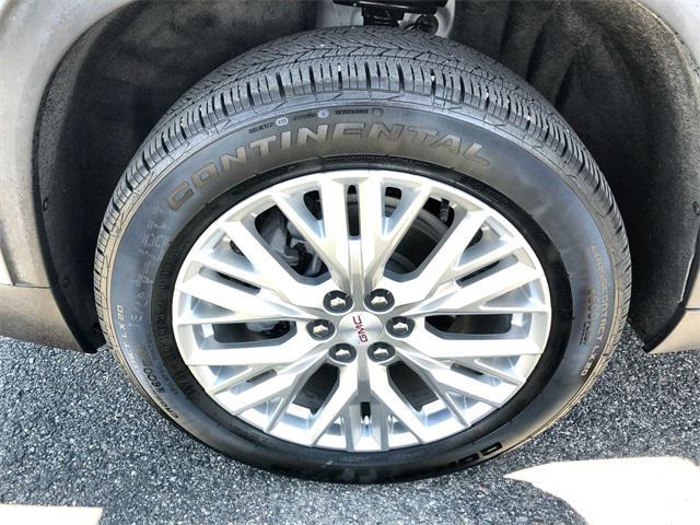 used 2024 GMC Acadia car, priced at $44,954