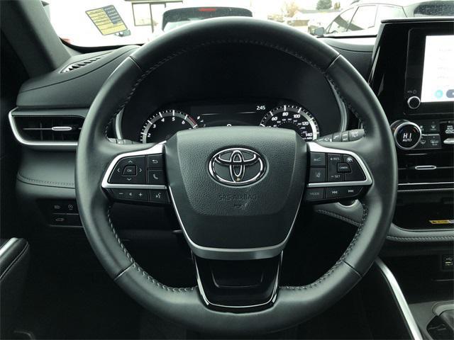 used 2024 Toyota Highlander car, priced at $45,955