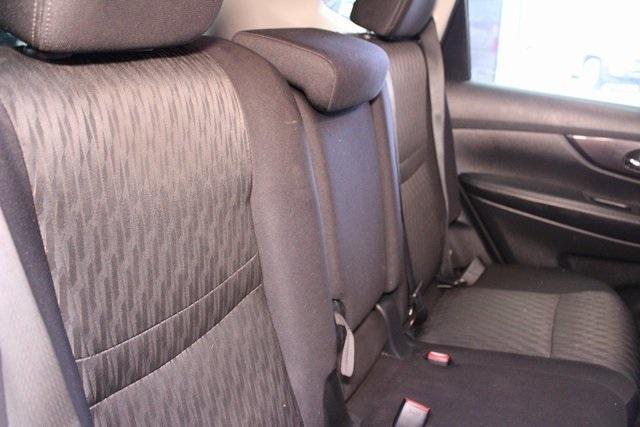 used 2019 Nissan Rogue car, priced at $13,900