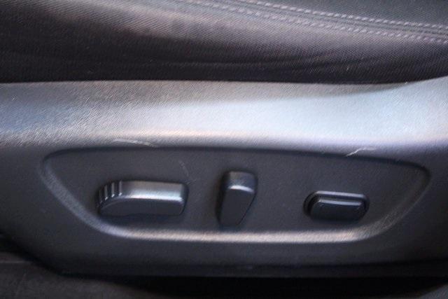 used 2019 Nissan Rogue car, priced at $13,900