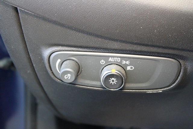 used 2022 Chevrolet Equinox car, priced at $23,900