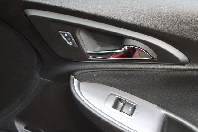 new 2025 Chevrolet Malibu car, priced at $28,522