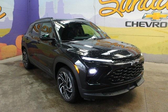 new 2025 Chevrolet TrailBlazer car, priced at $32,275