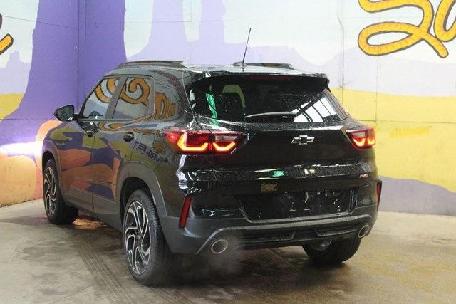 new 2025 Chevrolet TrailBlazer car, priced at $32,275