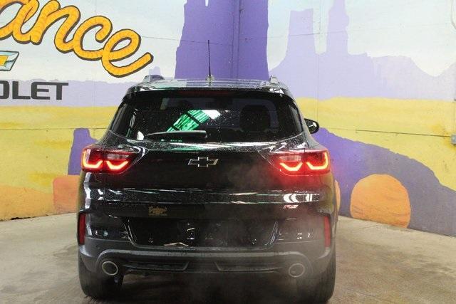 new 2025 Chevrolet TrailBlazer car, priced at $32,275