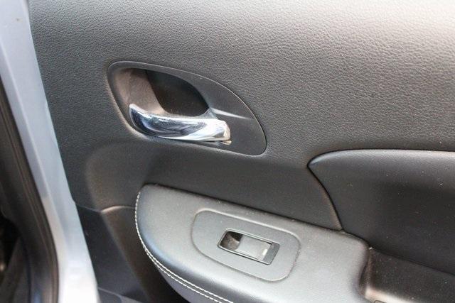 used 2012 Chrysler 200 car, priced at $6,900