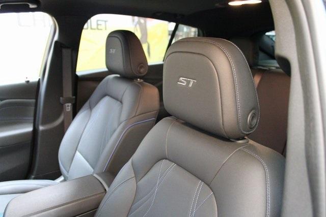 used 2024 Buick Envista car, priced at $28,900