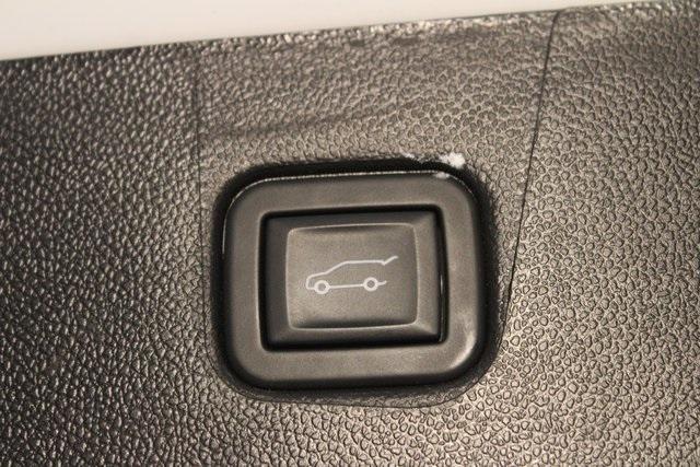 used 2024 Chevrolet Blazer car, priced at $31,900