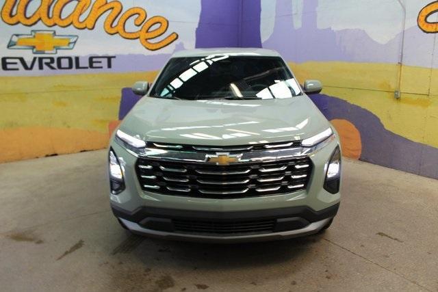 new 2026 Chevrolet Equinox car, priced at $30,495