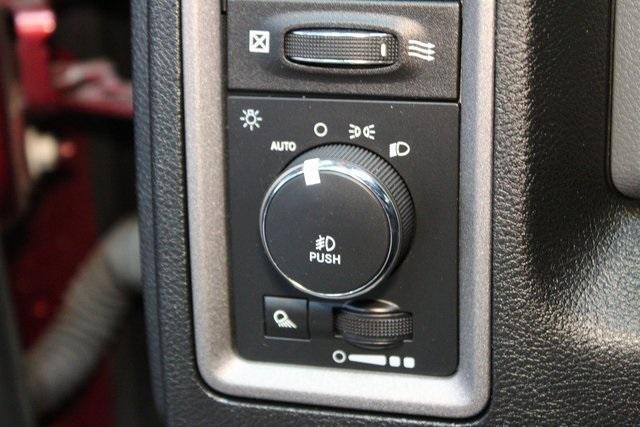 used 2020 Ram 1500 Classic car, priced at $24,900