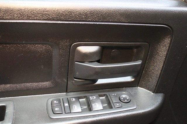 used 2020 Ram 1500 Classic car, priced at $24,900