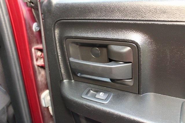 used 2020 Ram 1500 Classic car, priced at $24,900
