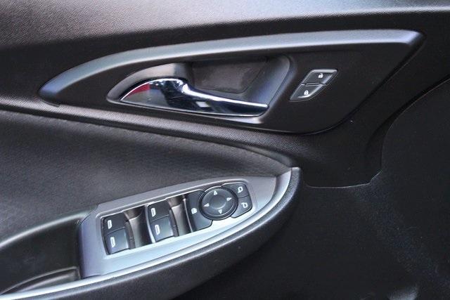 used 2019 Chevrolet Malibu car, priced at $13,900