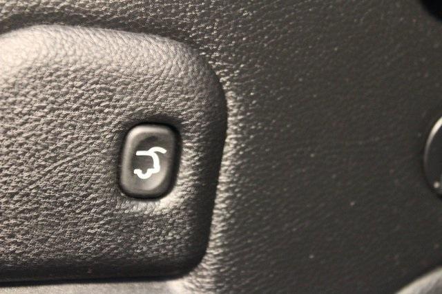used 2021 Jeep Grand Cherokee car, priced at $27,900