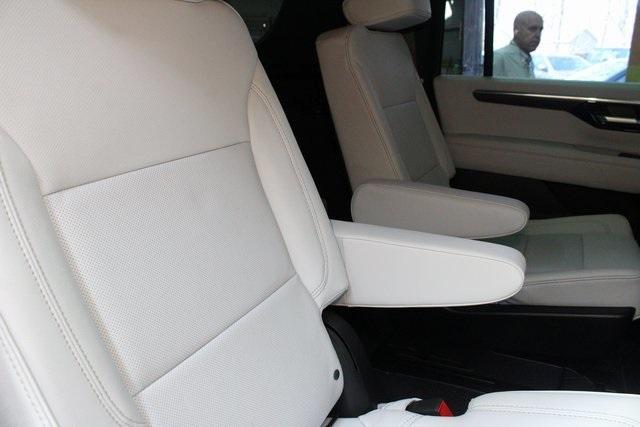 new 2025 Chevrolet Suburban car, priced at $75,222
