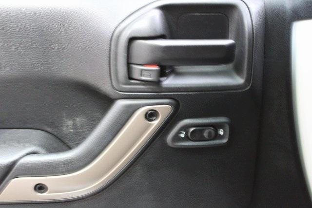 used 2016 Jeep Wrangler Unlimited car, priced at $22,900
