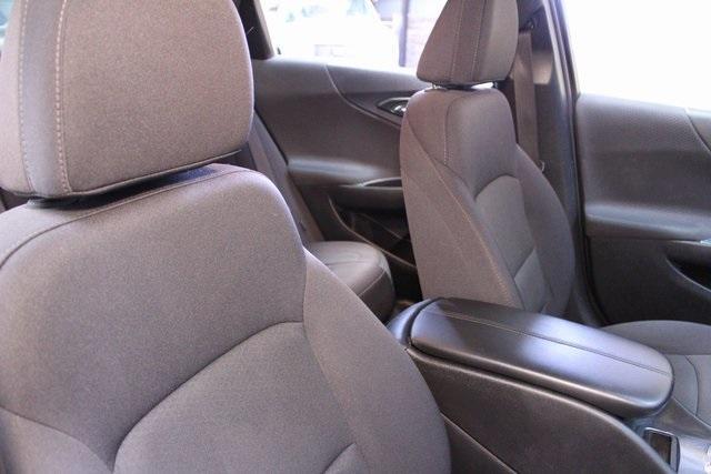 used 2017 Chevrolet Malibu car, priced at $13,400