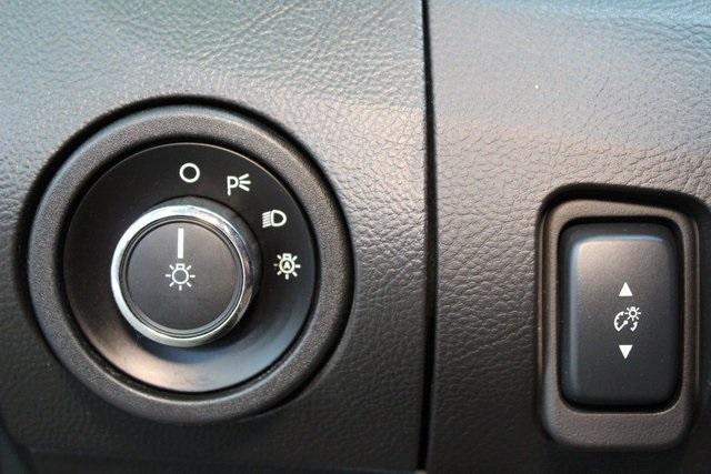used 2015 Ford Taurus car