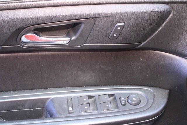 used 2015 GMC Acadia car, priced at $10,900