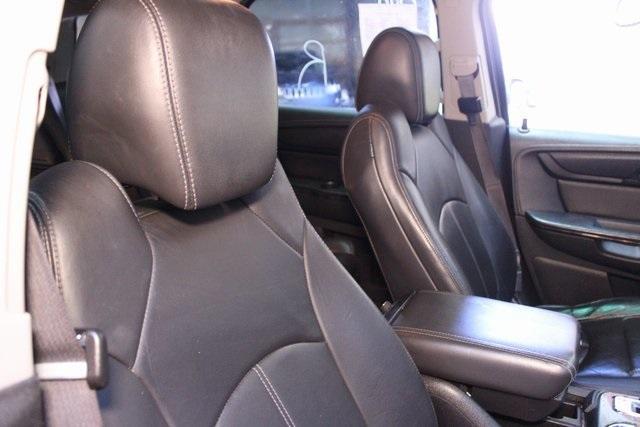 used 2015 GMC Acadia car, priced at $10,900