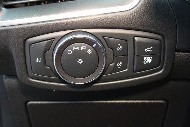 used 2022 Ford Edge car, priced at $32,900