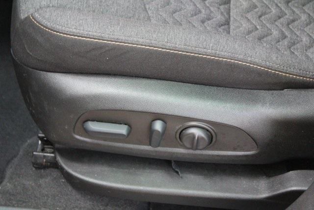 used 2022 Chevrolet Equinox car, priced at $22,300