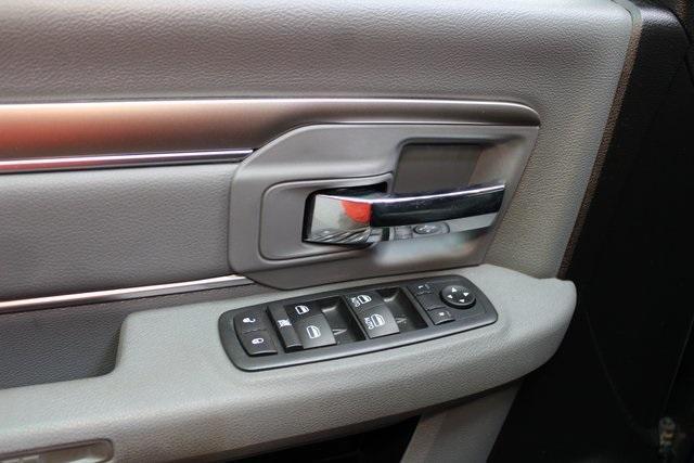 used 2020 Ram 1500 Classic car, priced at $27,500
