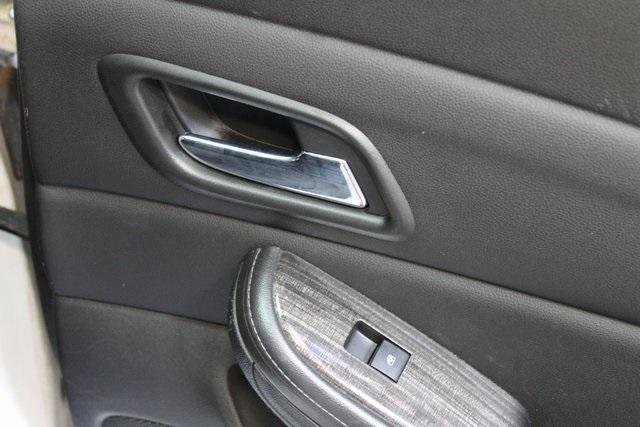 used 2015 Chevrolet Malibu car, priced at $11,500