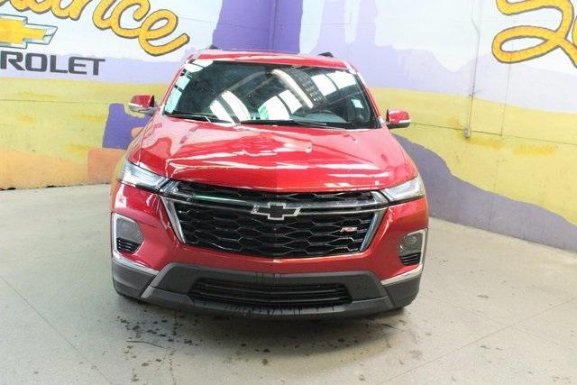 used 2023 Chevrolet Traverse car, priced at $36,900