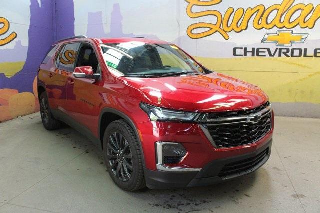 used 2023 Chevrolet Traverse car, priced at $36,900