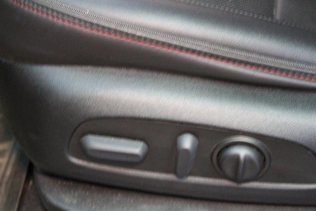 used 2023 Chevrolet Traverse car, priced at $36,900