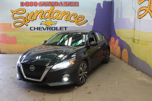 used 2022 Nissan Altima car, priced at $25,900