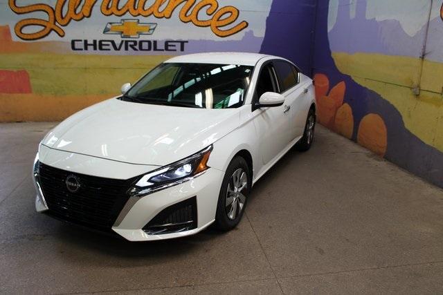 used 2023 Nissan Altima car, priced at $22,900