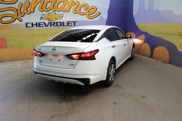 used 2023 Nissan Altima car, priced at $22,900