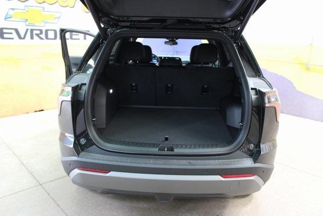 new 2026 Chevrolet Equinox car, priced at $33,232
