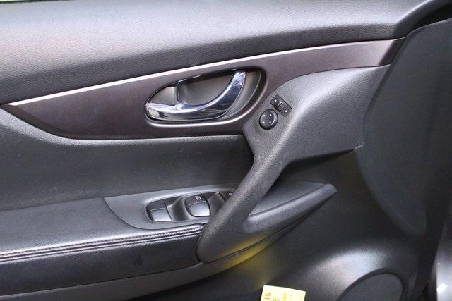 used 2016 Nissan Rogue car, priced at $14,900