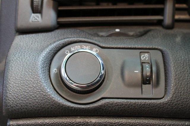 used 2016 Chevrolet Malibu Limited car, priced at $8,900