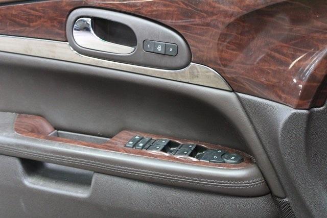 used 2014 Buick Enclave car, priced at $3,500