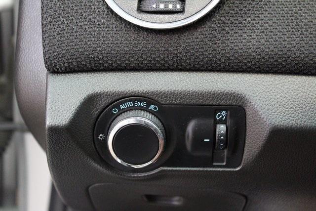 used 2015 Chevrolet Cruze car, priced at $10,900