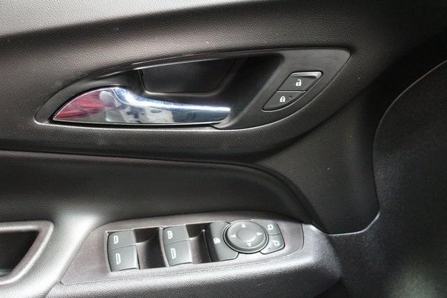 used 2022 Chevrolet Equinox car, priced at $24,900