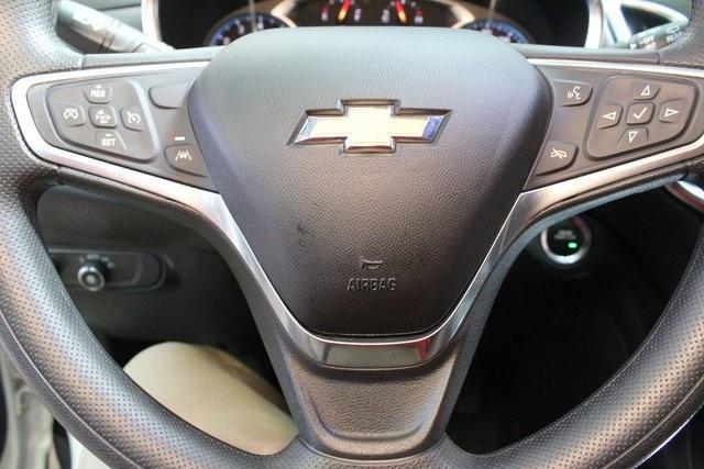 used 2022 Chevrolet Equinox car, priced at $24,900