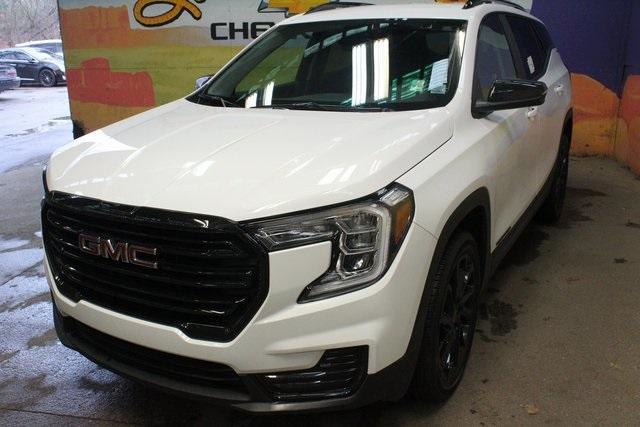 used 2024 GMC Terrain car, priced at $28,900