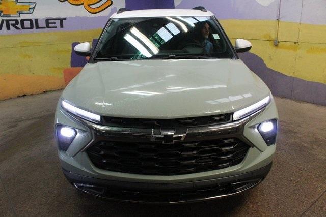 new 2025 Chevrolet TrailBlazer car, priced at $29,055