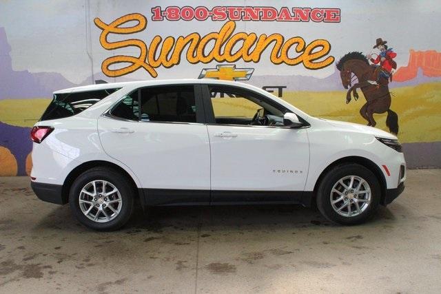 used 2024 Chevrolet Equinox car, priced at $25,900